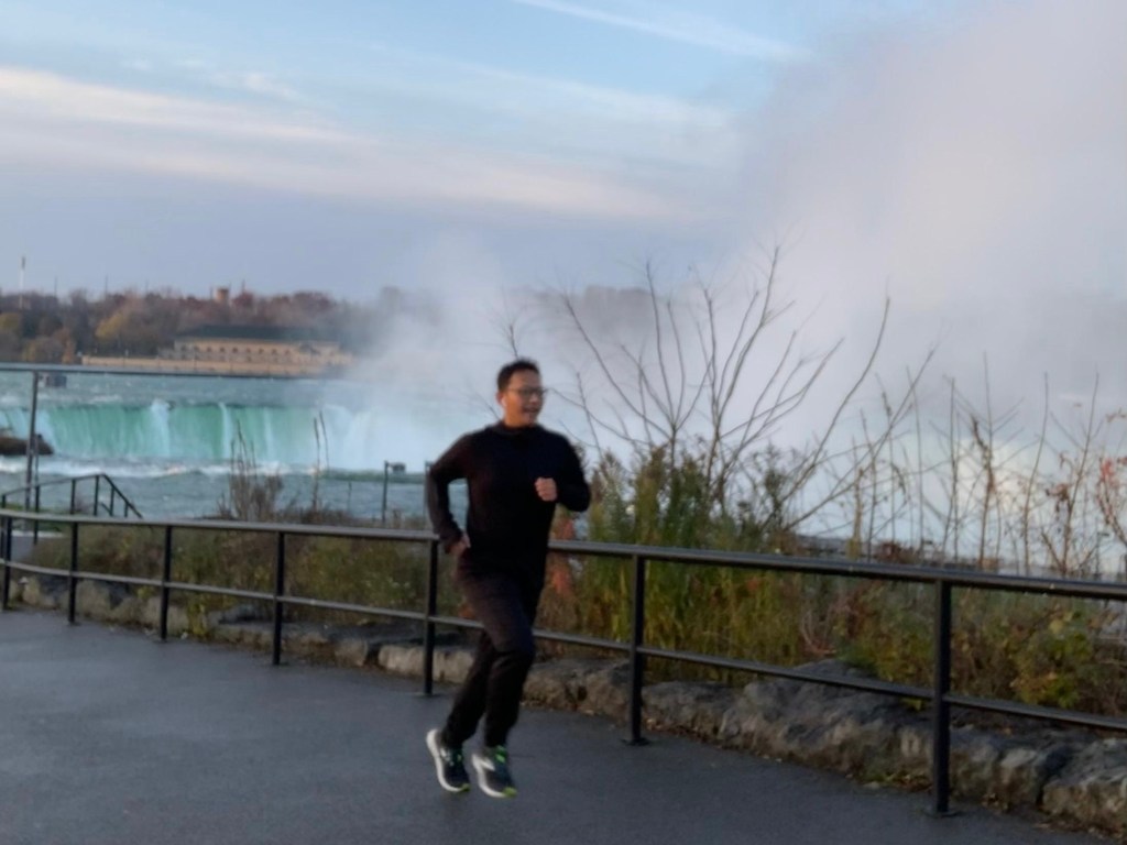 Mist, Miles, and Magic: My Run Along Niagara&nbsp;Falls