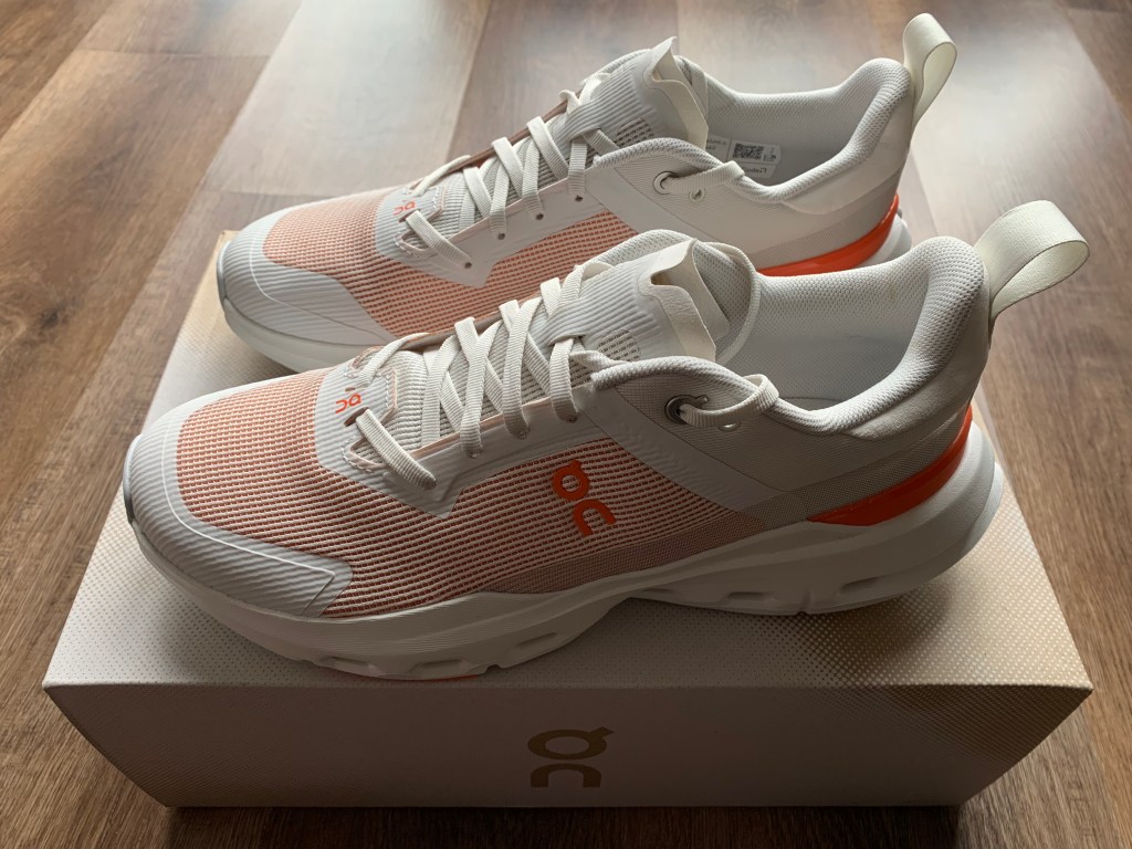 After years of trying every famous running shoe brand, I finally laced up the On Cloud Pulse Next. Swiss engineering, CloudTec cushioning, and a unique ride—here’s my full review of how it compares to Hoka, Nike, Adidas, and more.